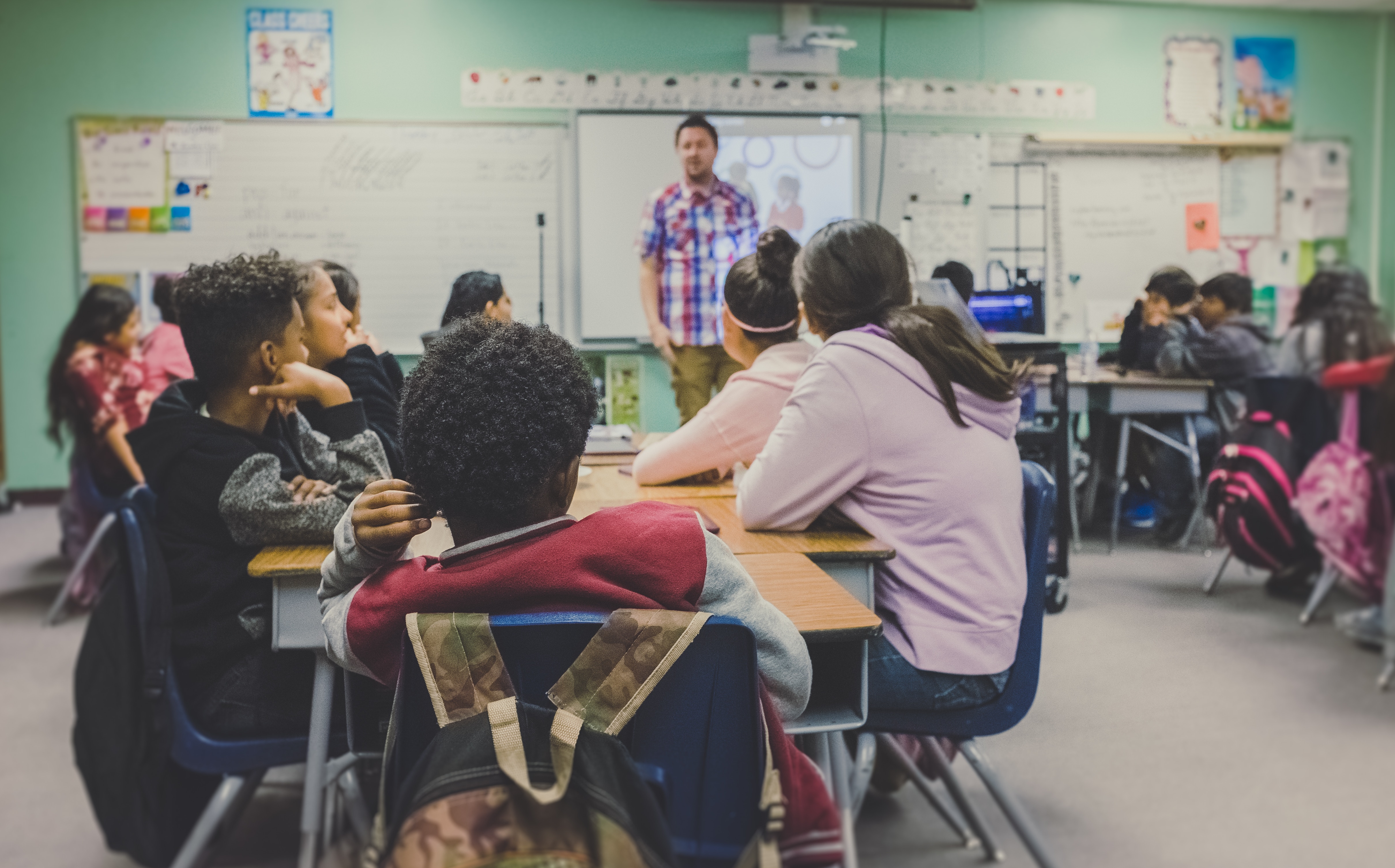 Un classe de primaire dans une école